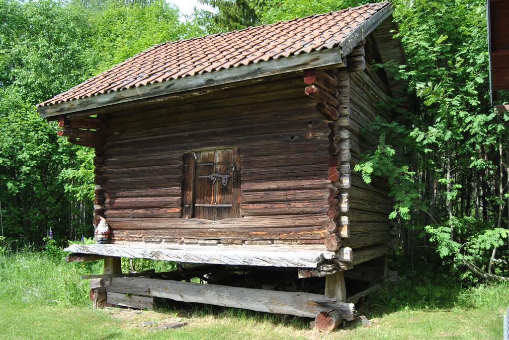 Вилла Orsastuguthyrning-Oljonsbyn Экстерьер фото